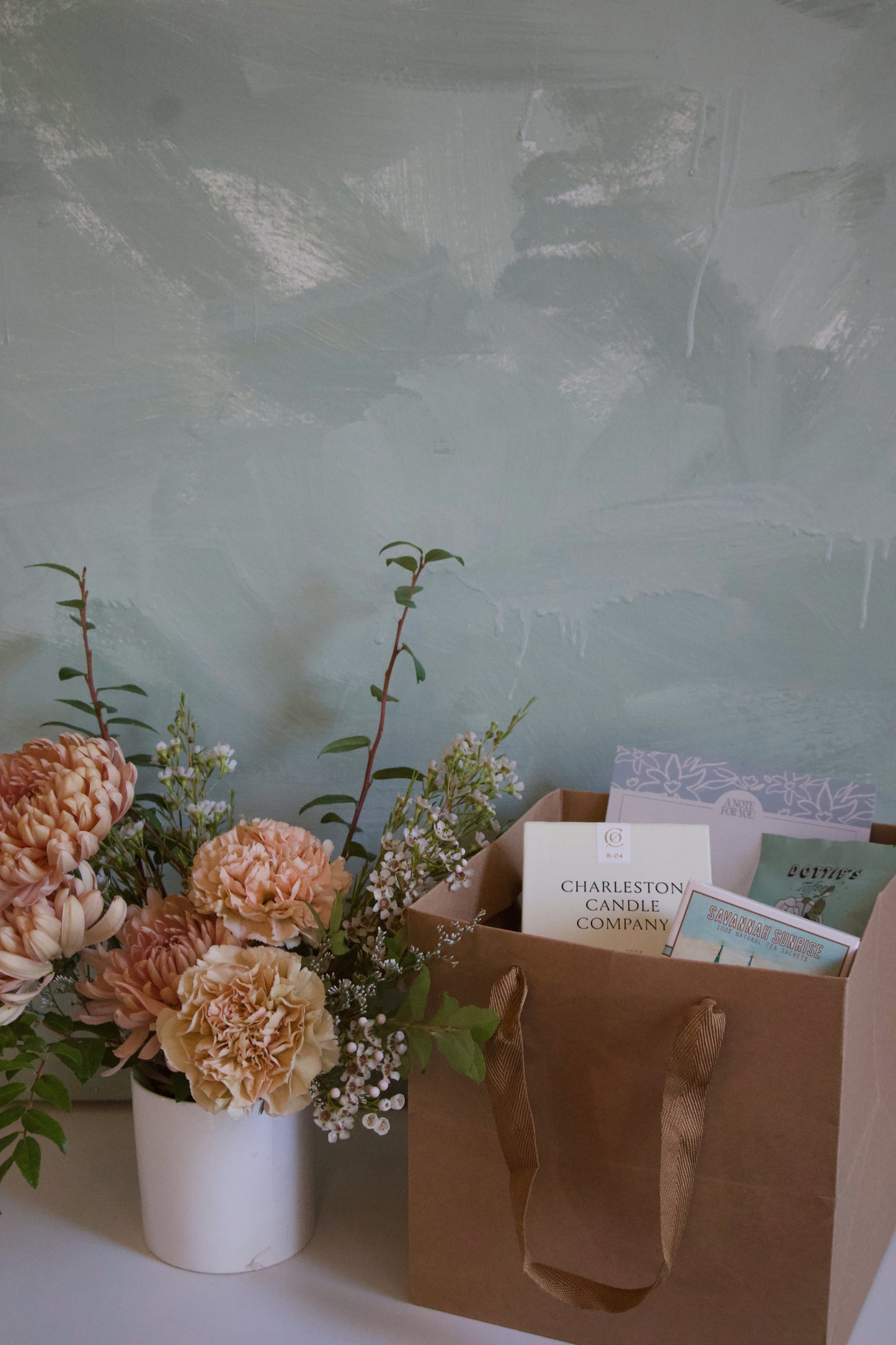 PEACE - Flower Gift Box