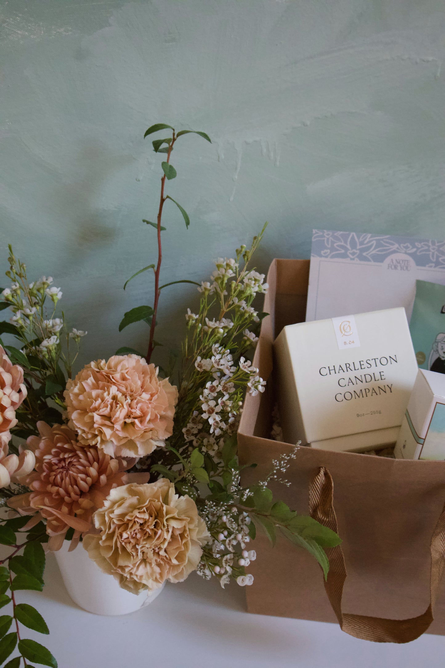 PEACE - Flower Gift Box